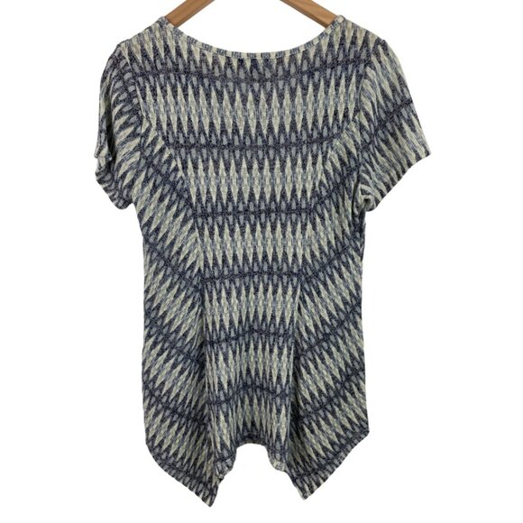 AGB Womens SIze Large Green Tan Black Geometric Print Cold Shoulder Knit Shirt - Picture 5 of 7